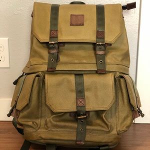 Langly alpha camera bag